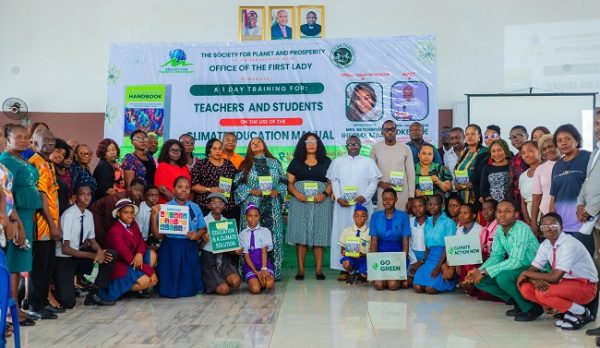 Participants at the one-day training on the use of the Climate Manual