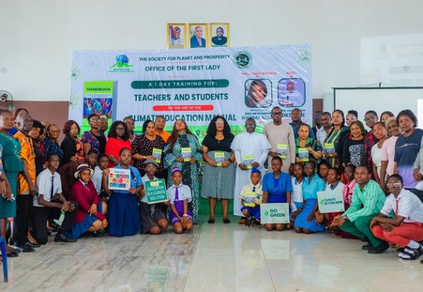 Participants at the one-day training on the use of the Climate Manual